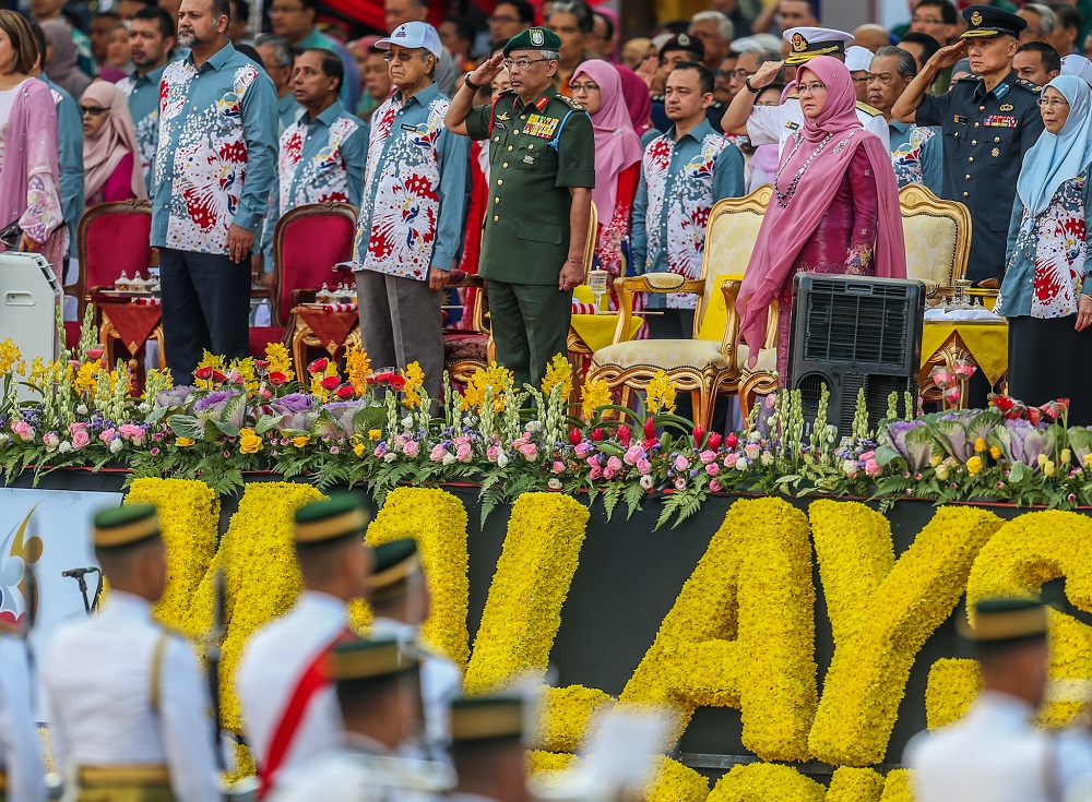 Yang di-Pertuan Agong Al-Sultan Abdullah Riu00e2u20acu2122ayatuddin Al-Mustafa Billah Shah, Prime Minister Mahathir Mohamad and Cabinet ministers attend the National Day Parade in Kuala Lumpur August 31, 2019.u00e2u20acu201dPicture by Firdaus Latifn