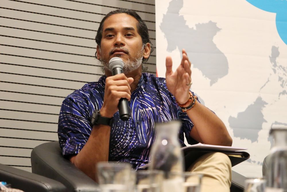 Khairy Jamaluddin speaks during a forum at the Sunway University in Subang Jaya August 19, 2019. u00e2u20acu201d Picture by Choo Choy May