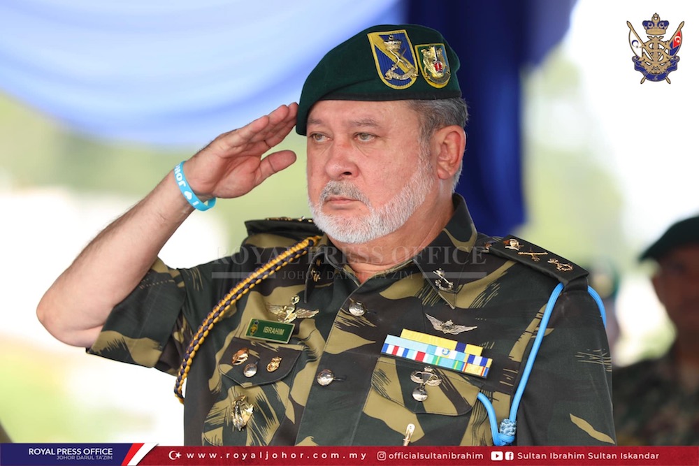 Sultan Ibrahim, in his capacity as the Colonel Commandant of the Special Forces Regiment, said he would not hesitate to speak out if there were irregularities in the running of the regiment. u00e2u20acu201d Picture courtesy of the Johor Royal Press Office