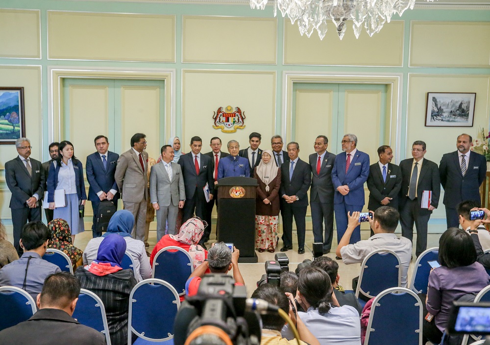 Prime Minister Tun Dr Mahathir Mohamad and Cabinet minsters hold a press conference in Putrajaya September 14, 2019. u00e2u20acu201d Picture by Firdaus Latif