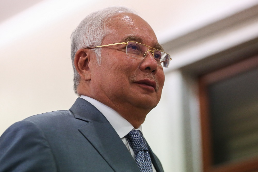 Datuk Seri Najib Razak leaves the Kuala Lumpur Courts Complex September 18, 2019. u00e2u20acu201d Picture by Yusof Mat Isa