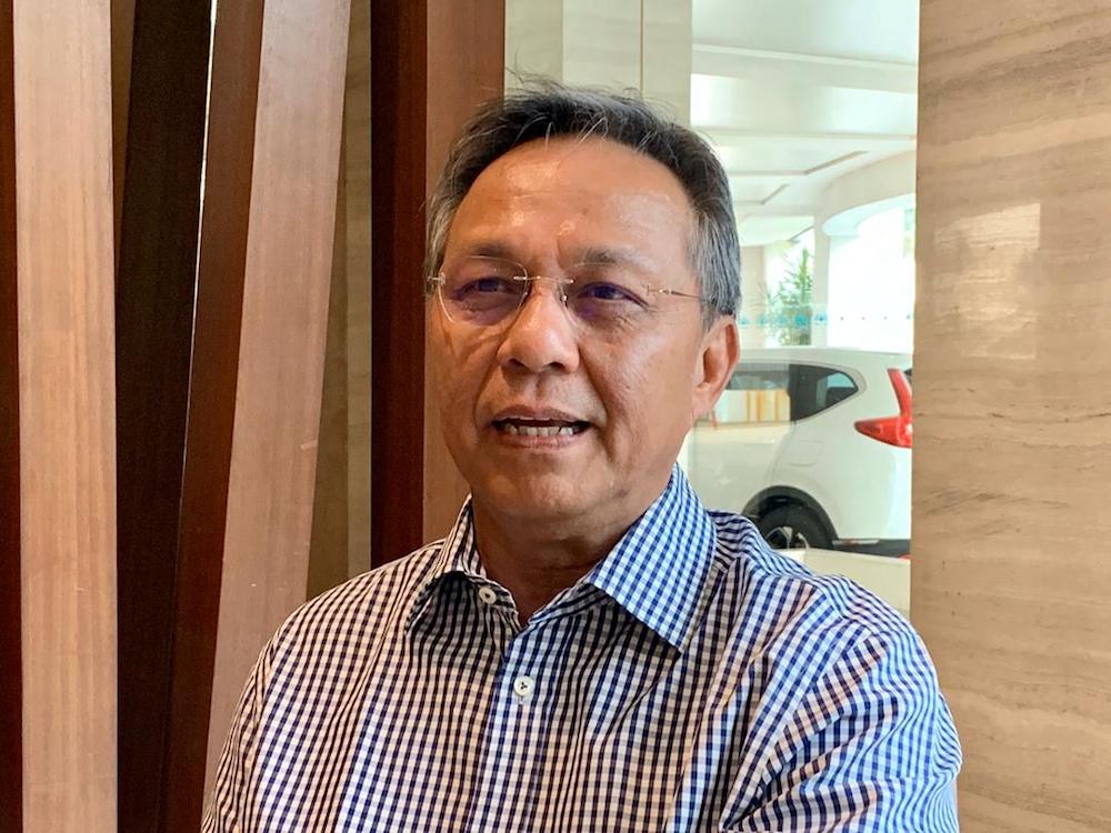 Johor Barisan Nasional chairman Datuk Hasni Mohammad said BN could field a known political personality from one of its component parties for the Tanjung Piai by-election. u00e2u20acu201d Picture by Ben Tan