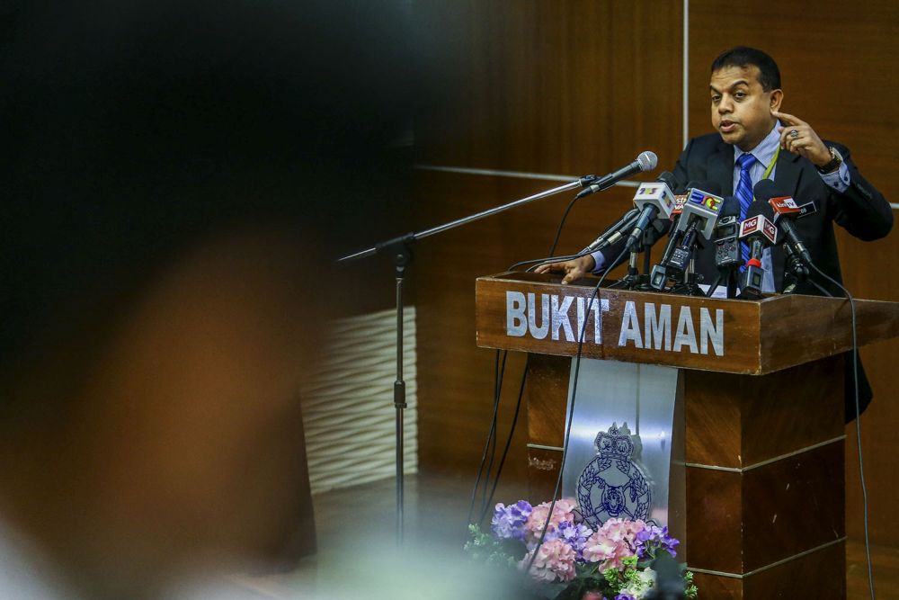 Bukit Aman Counter Terrorism Division Assistant Head Datuk Ayob Khan Mydin Pitchay speaks during a press conference at the Bukit Aman police headquarters in Kuala Lumpur September 26, 2019. u00e2u20acu201d Picture by Hari Anggara