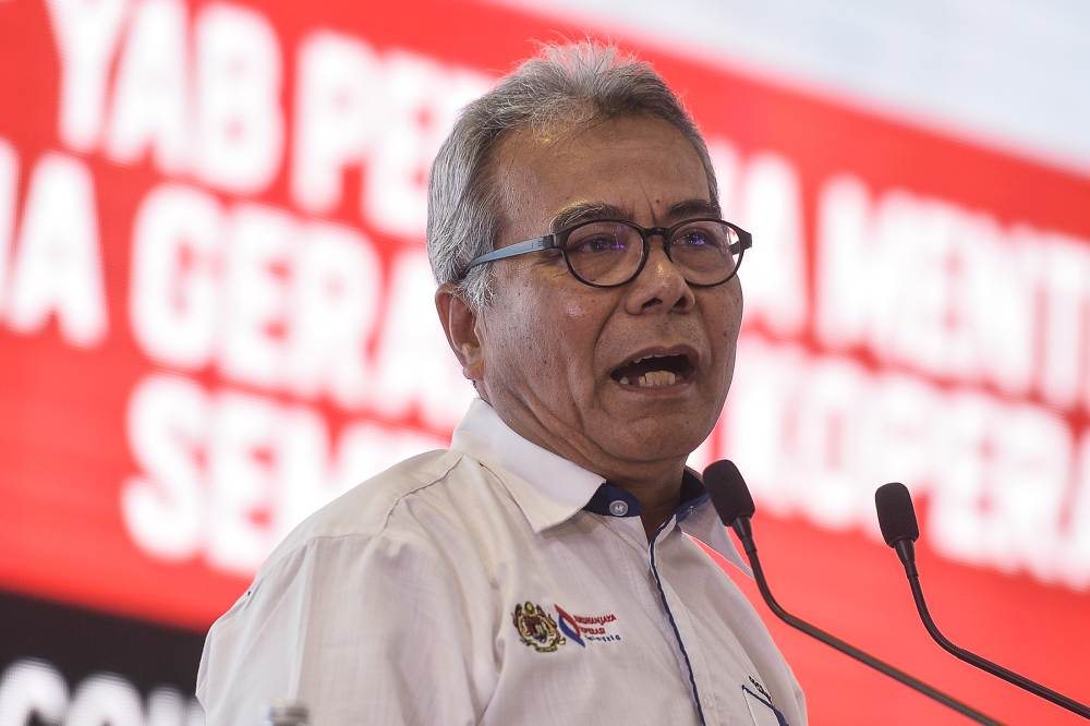 Entrepreneur Development Minister Mohd Redzuan Yusof speaks during the u00e2u20acu02dcMalaysia Cooperative Societies Commissions Programmeu00e2u20acu2122 in Cyberjaya September 21, 2019. u00e2u20acu2022 Picture by Miera Zulyana