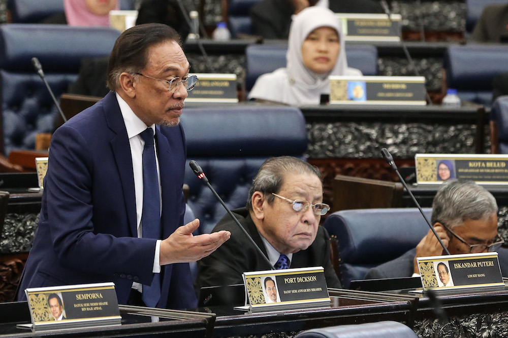 Port Dickson MP Datuk Seri Anwar Ibrahim asks a question in Parliament October 7, 2019. u00e2u20acu201d Picture by Yusof Mat Isa