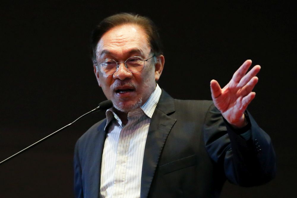 Datuk Seri Anwar Ibrahim speaks at the APEX Leadership Conference in Kuala Lumpur October 9, 2019. u00e2u20acu201d Picture by Yusof Mat Isa