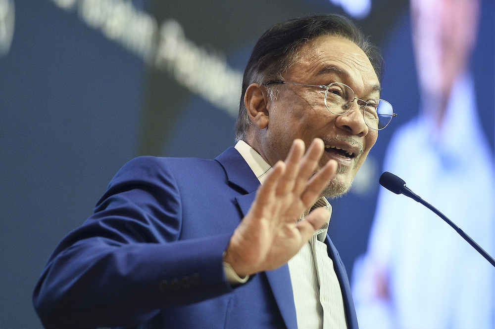 PKR President Datuk Seri Anwar Ibrahim speaks at the Youth Economic Forum 2019 in Kuala Lumpur November 9, 2019. u00e2u20acu201d Picture by Miera Zulyana