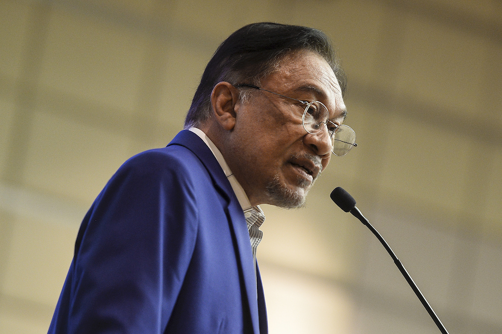 PKR President Datuk Seri Anwar Ibrahim speaks at the Youth Economic Forum 2019 in Kuala Lumpur November 9, 2019. u00e2u20acu201d Picture by Miera Zulyana