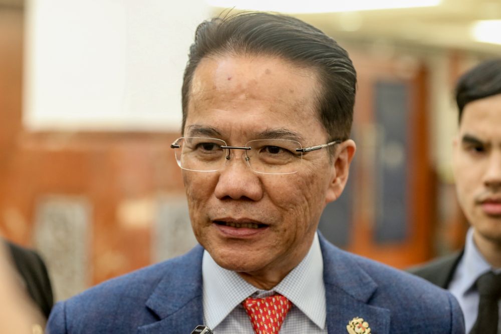 Minister in the Prime Minister's Department in charge of legal affairs Datuk Liew Vui Keong speaks to reporters in Putrajaya November 27, 2019. u00e2u20acu2022 Picture by Shafwan Zaidon