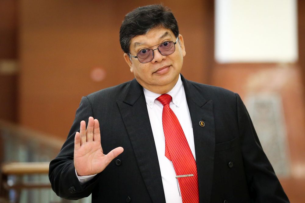 Sungai Petani MP Datuk Johari Abdul is pictured at Parliament in Kuala Lumpur November 28, 2019. u00e2u20acu201d Picture by Yusof Mat Isa