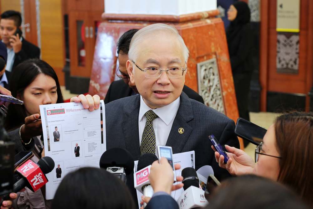 Ayer Hitam MP Datuk Seri Wee Ka Siong. u00e2u20acu2022 Picture by Ahmad Zamzahuri