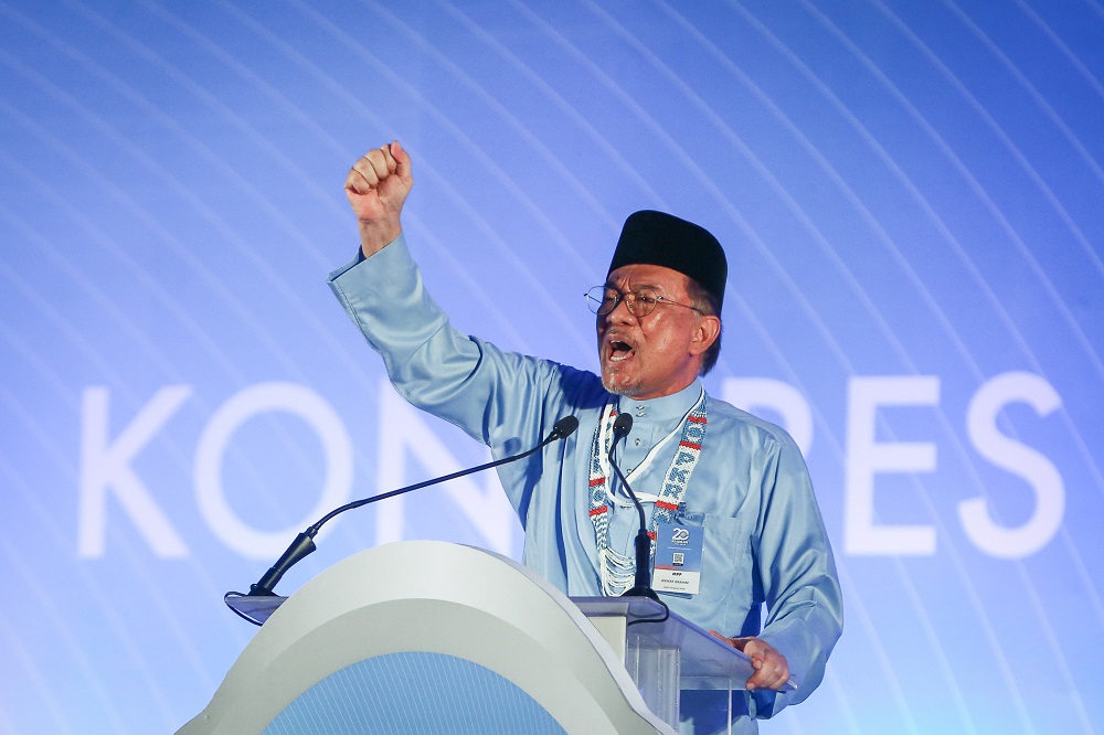 PKR president Datuk Seri Anwar Ibrahim delivers his speech during the 2019 PKR National Congress at MITC in Melaka December 7, 2019. u00e2u20acu201d Picture by Yusof Mat Isa