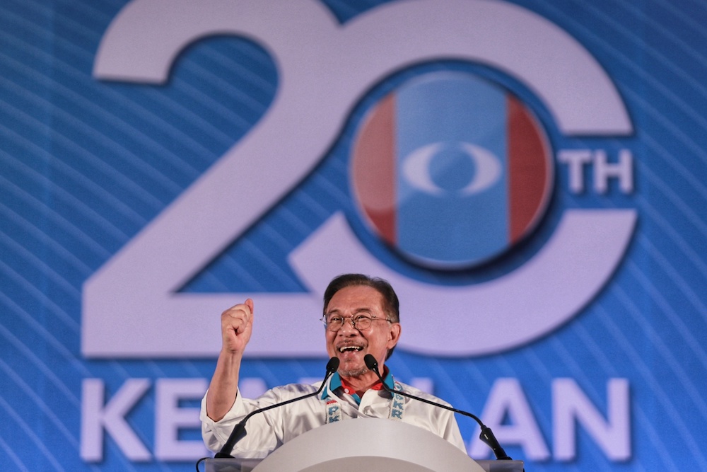 PKR president Datuk Seri Anwar Ibrahim addresses the 2019 PKR National Congress at MITC in Ayeh Keroh, Melaka December 8, 2019. u00e2u20acu201d Picture by Ahmad Zamzahuri