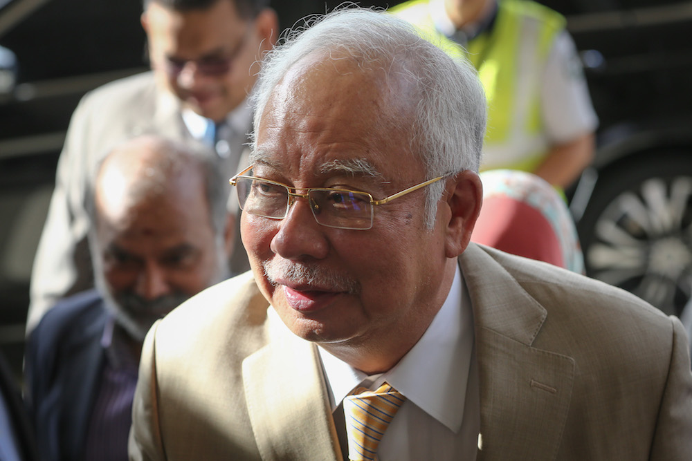 Former prime minister Datuk Seri Najib Razak arrives at the Kuala Lumpur High Court December 11, 2019. u00e2u20acu201d Picture by Yusof Mat Isa