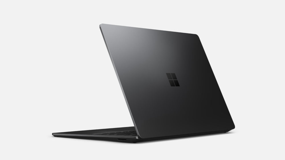 Surface Laptop 3也具有快充功能，能够在1个小时内充值80%的电量。-图片摘自SoyaCincau-