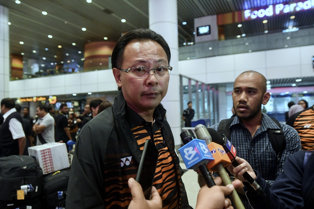 Datuk Ong Kim Swee speaks to reporters upon arrival at the Kuala Lumpur International Airport in Sepang December 5, 2019. u00e2u20acu201d Bernama pic