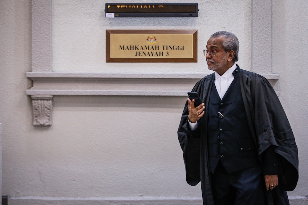 Tan Sri Muhammad Shafee Abdullah is seen at the Kuala Lumpur High Court December 10, 2019. u00e2u20acu201d Picture by Hari Anggara