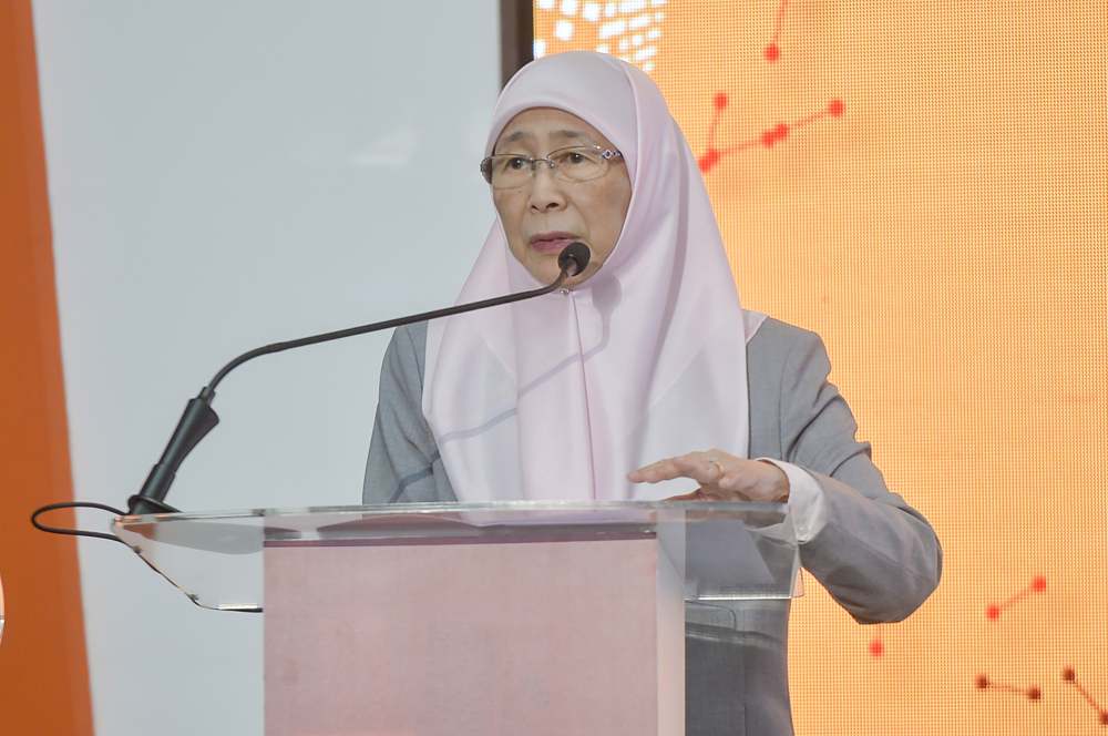 Deputy Prime Minister Datuk Seri Dr Wan Azizah Wan Ismail speaks during the launch of the Putrajaya Literacy in Financial Technology (LIFT) festival December 29, 2019.  u00e2u20acu2022 Picture by Shafwan Zaidon