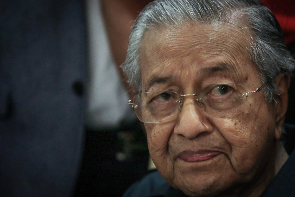 Bersatu chairman Tun Dr Mahathir Mohamad speaks to reporter at a press conference at the Bukhary Foundation, Kuala Lumpur January 17, 2020. u00e2u20acu201d Picture by Hari Anggara 