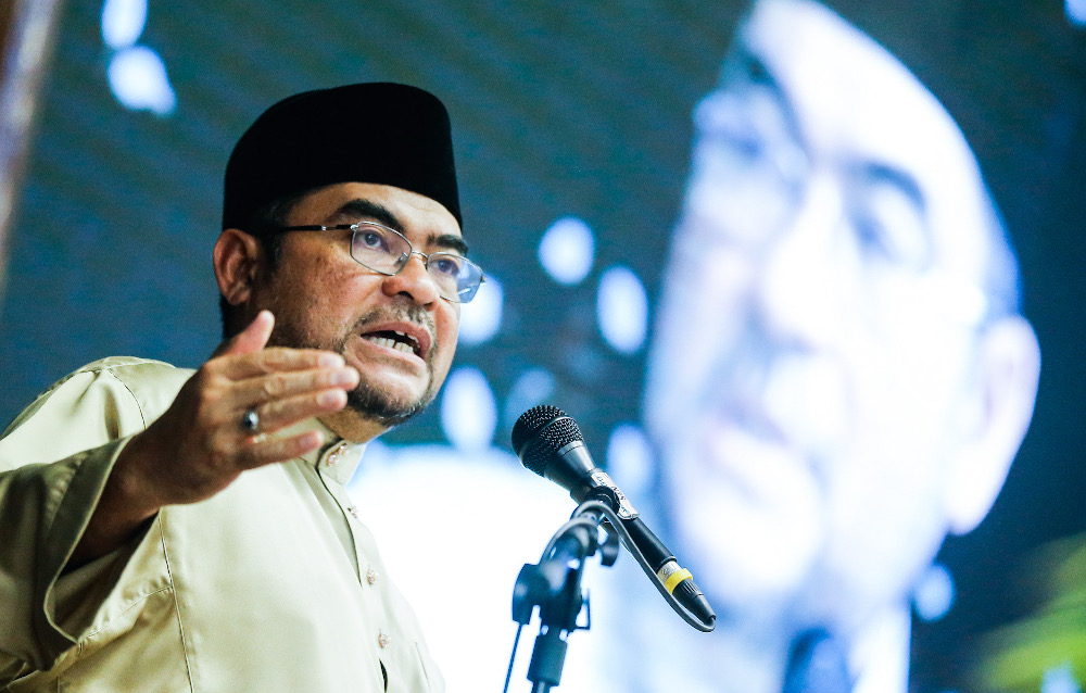 Minister for the Prime Minister Department Datuk Seri Mujahid Yusof Rawa delivers his speech during the launch of the E-RPH and Kafa for Special Education in Nibong Tebal January 17, 2020. u00e2u20acu201d Picture by Sayuti Zainudin