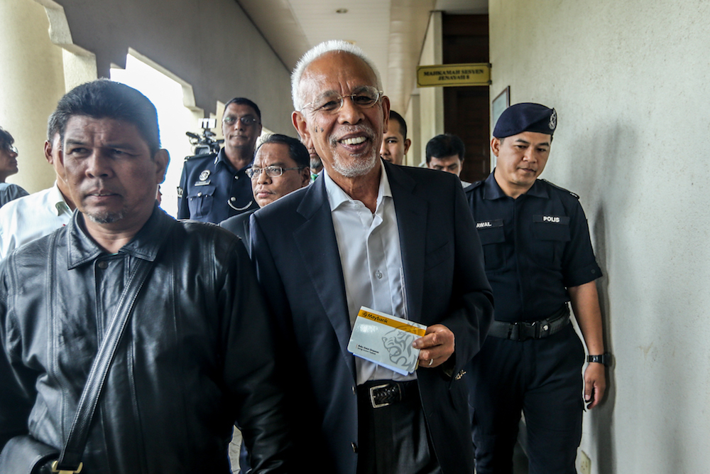 Tan Sri Shahrir Samad is pictured at the Kuala Lumpur High Court January 21, 2020. u00e2u20acu201d Picture by Firdaus Latif