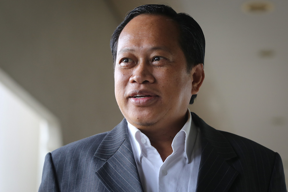 Datuk Seri Ahmad Maslan is pictured at the Kuala Lumpur High Court January 21, 2020. u00e2u20acu201d Picture by Yusof Mat Isa