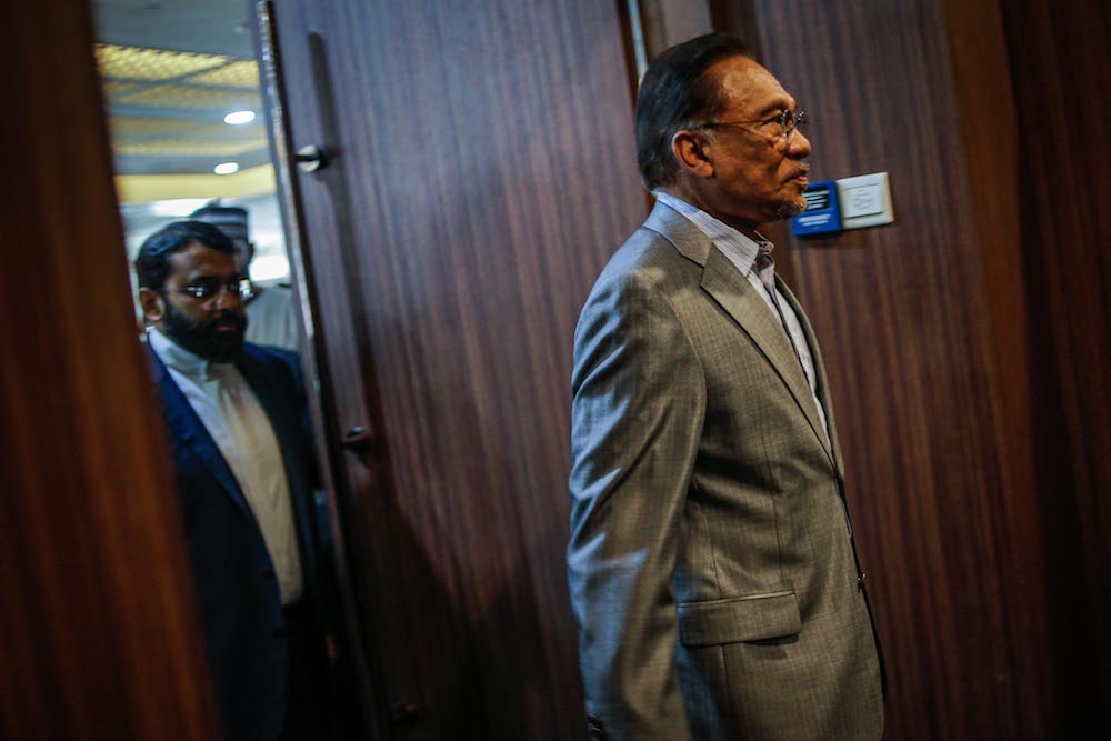 Datuk Seri Anwar Ibrahim arrives for the International Unity in Diversity Conference 2020 at the Sime Darby Convention Centre in Kuala Lumpur January 8, 2020. u00e2u20acu201d Picture by Hari Anggara