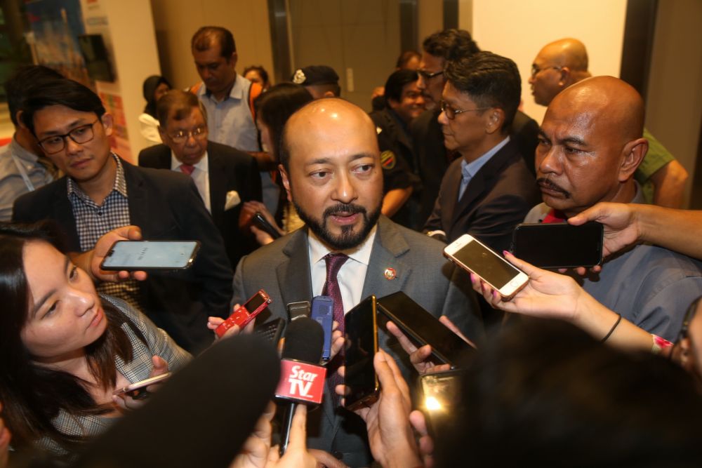 Kedah Mentri Besar Datuk Seri Mukhriz Mahathir speaks to reporters at Sunway University in Petaling Jaya January 13, 2020. u00e2u20acu201d Picture by Choo Choy May