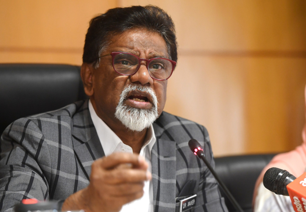 Water, Land and Natural Resources Minister Datuk Dr A. Xavier Jayakumar speaks at a press conference after chairing the Water Resources Pollution Action and Monitoring Committee meeting at his ministry in Putrajaya January 28, 2020. u00e2u20acu201d Bernama pic 