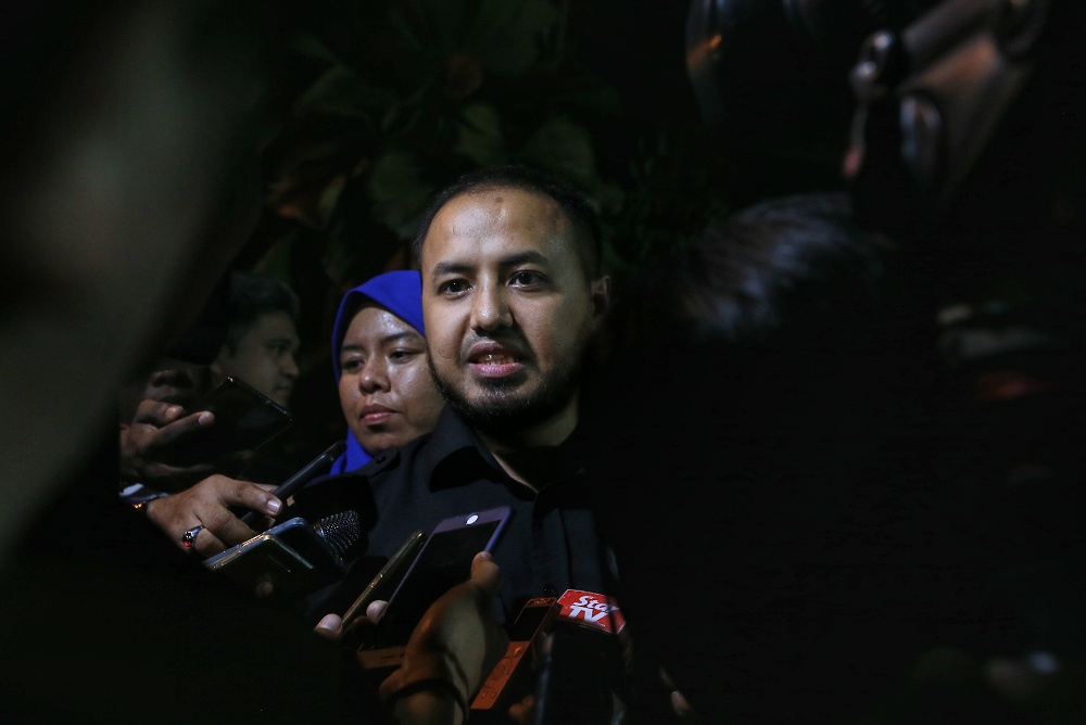 Perak PKR chairman Farhash Wafa Salvador Rizal Mubarak speaks to media as he leaves Anwar Ibrahim house in Segambut February 23, 2020. u00e2u20acu201d Picture by Ahmad Zamzahuri