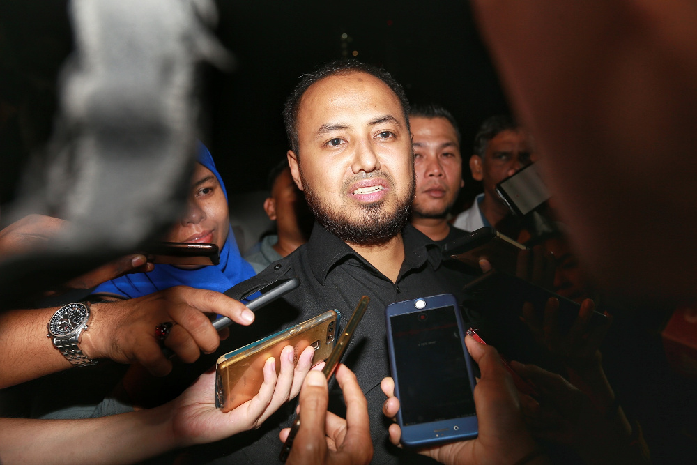 Perak PKR chairman Farhash Wafa Salvador Rizal Mubarak speaks to media as he leaves Anwar Ibrahim house in Segambut February 23, 2020. u00e2u20acu201d Picture by Ahmad Zamzahuri