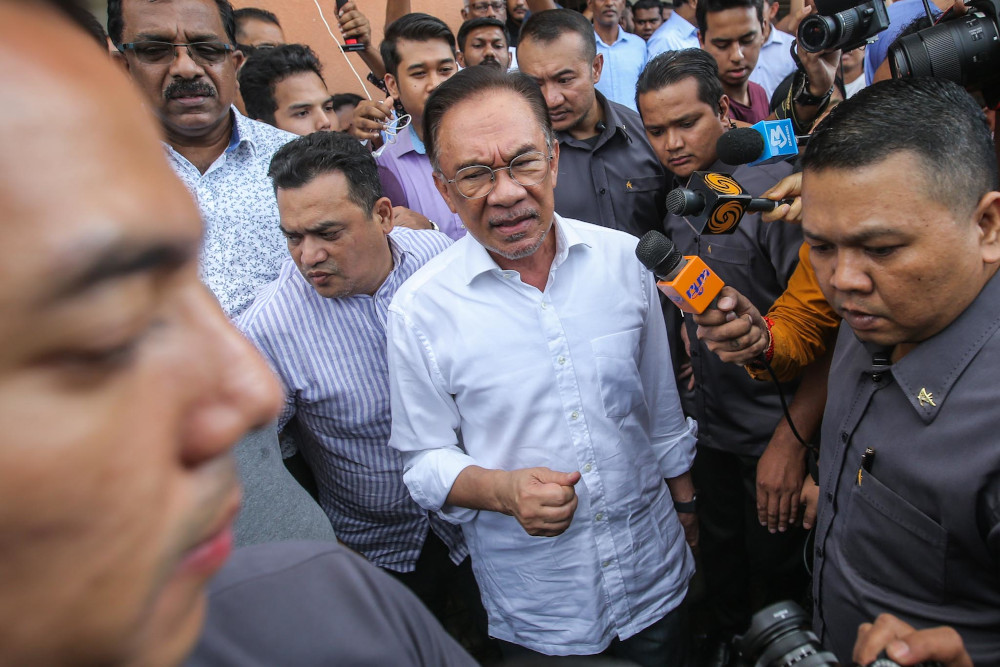 PKR president Datuk Seri Anwar Ibrahim leaves the PKR headquarters in Petaling Jaya on February 24, 2020. u00e2u20acu201d Picture by Hari Anggara