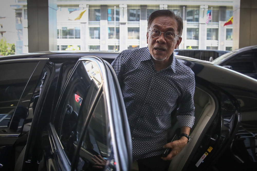 PKR president Datuk Seri Anwar Ibrahim arrives at Eastin Hotel in Petaling Jaya February 29, 2020. u00e2u20acu201d Picture by Yusof Mat Isa