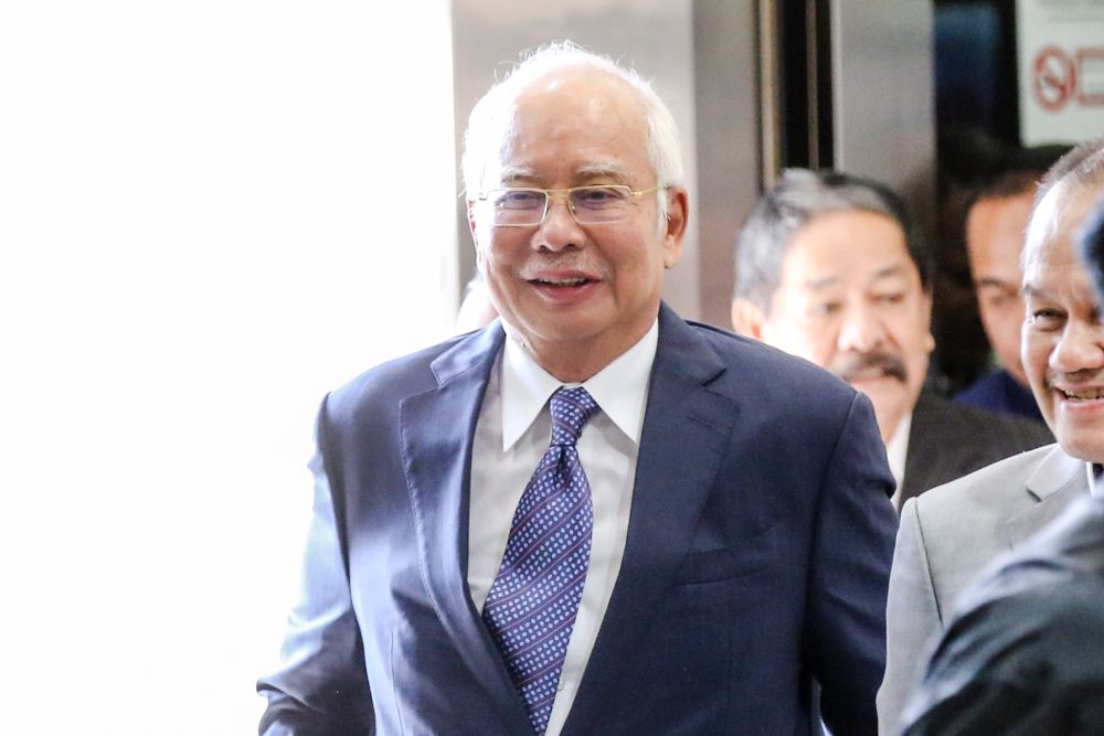Datuk Seri Najib Razak is pictured at the Kuala Lumpur High Court February 3, 2020. u00e2u20acu201d Picture by Firdaus Latif