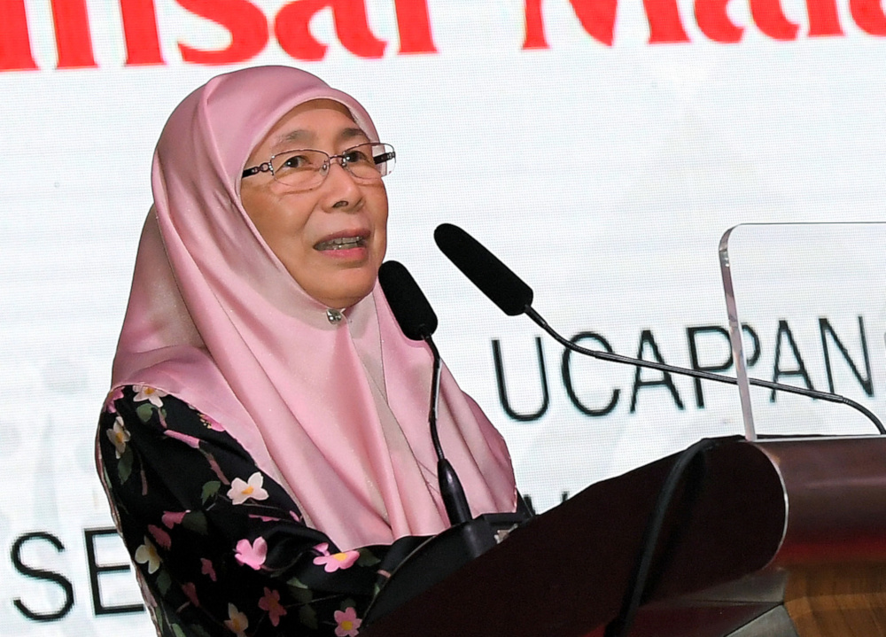 Deputy Prime Minister Datuk Seri Dr Wan Azizah Wan Ismail gives a speech at Insaf Malaysia Technical Relief Organisationu00e2u20acu2122s dinner in Kuala Lumpur February 2, 2020. u00e2u20acu201d Bernama pic  