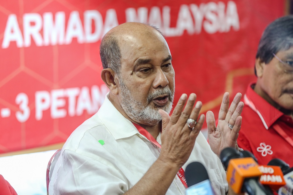 Parti Pribumi Bersatu Malaysia party election committee chairman Tan Sri Syed Hamid Albar speaks during a press conference in Petaling Jaya March 16, 2020. u00e2u20acu201d Picture by Firdaus Latif nn