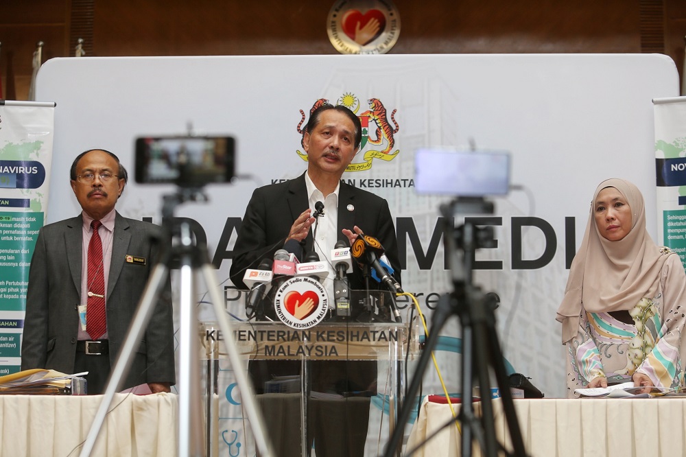 Health director-general Datuk Dr Noor Hisham Abdullah at a press conference in Putrajaya March 24, 2020. u00e2u20acu201d Picture by Choo Choy May