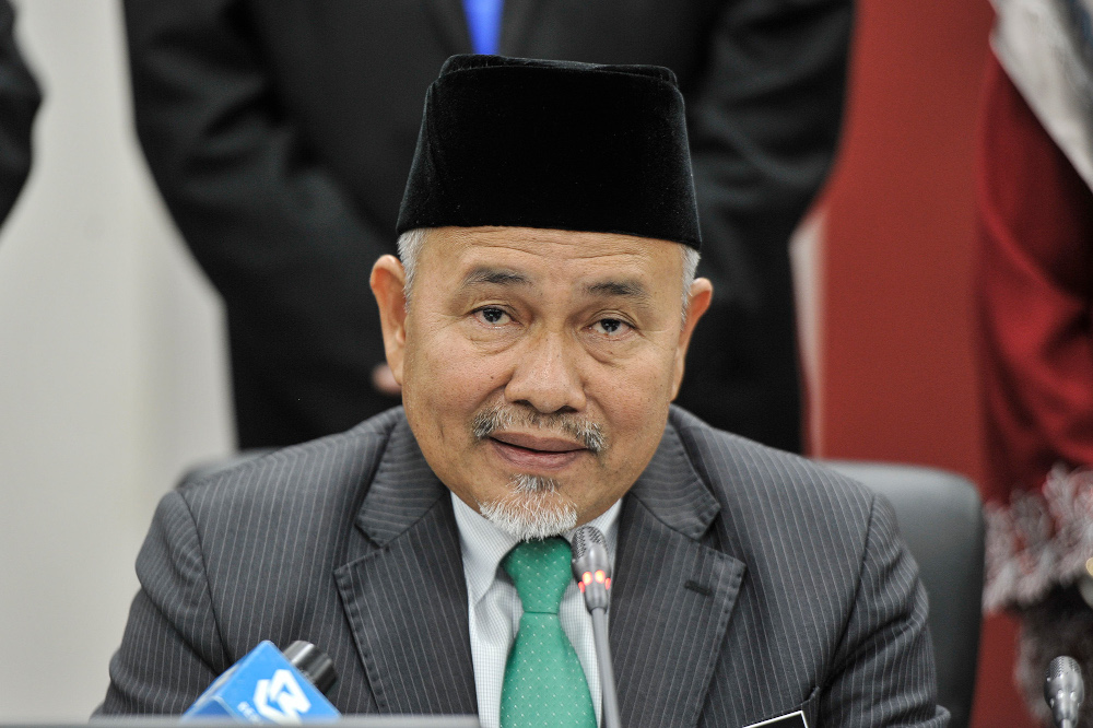 Tuan Ibrahim Tuan Man speaks to the media on his first day as environment minister in Putrajaya March 11, 2020. u00e2u20acu201d Picture by Shafwan Zaidon
