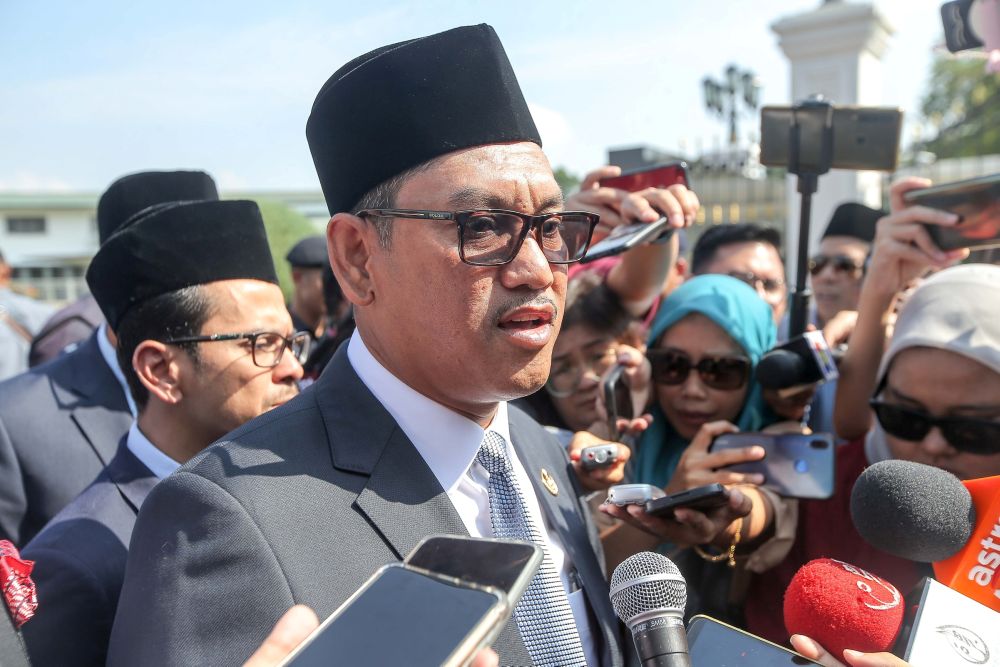 Datuk Seri Ahmad Faizal Azumu speaks to reporters at Istana Kinta March 10, 2020. u00e2u20acu201d Picture by Farhan Najib