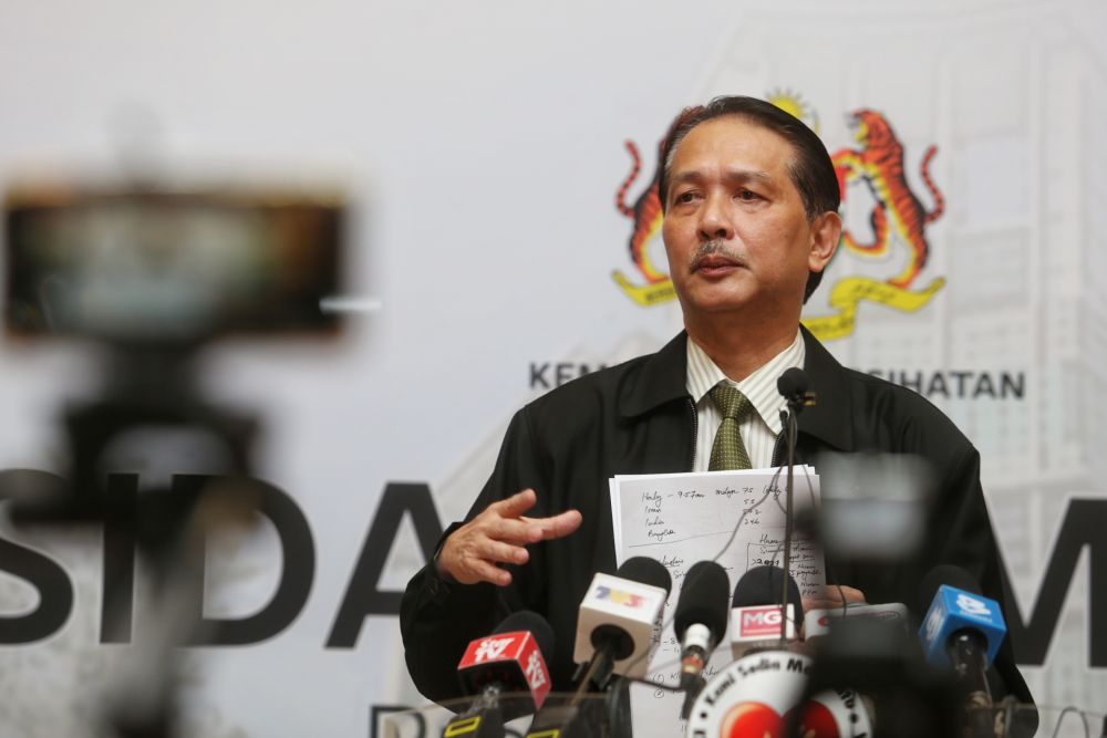 Health Director-General Datuk Dr Noor Hisham Abdullah speaks during a press conference in Putrajaya March 27, 2020. u00e2u20acu201d Picture by Choo Choy May