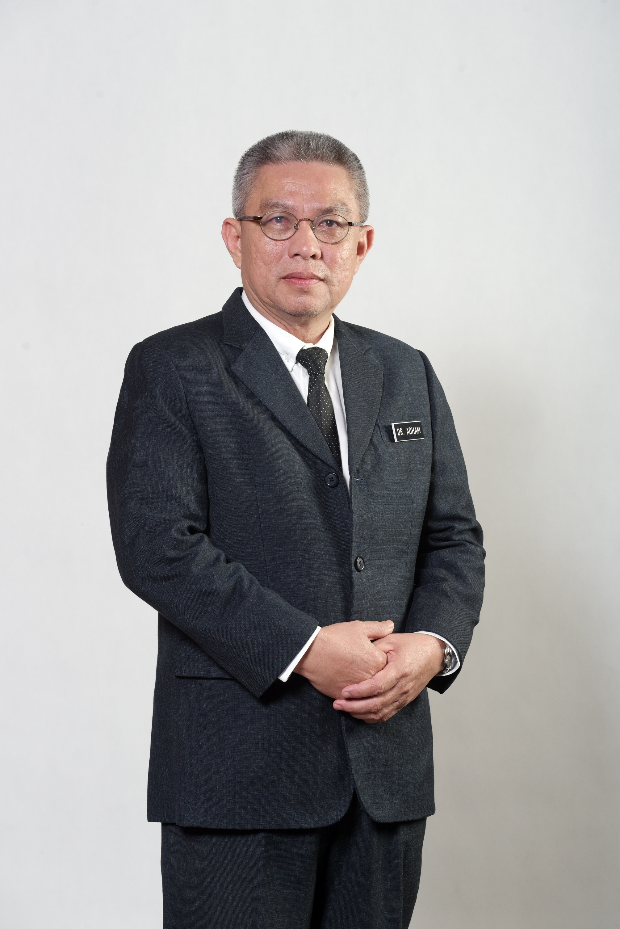 卫生部部长拿督斯里阿德韩（Dato' Sri Dr. Adham bin Baba）。-马来西亚Coway公司提供-