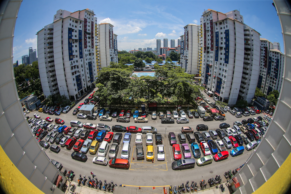 A view of cars in the parking lot at PPR Kerinchi. u00e2u20acu201d Picture by Hari Anggara