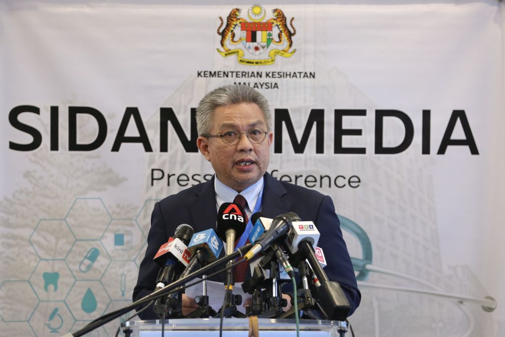 Health Minister Datuk Seri Dr Adham Baba speaks during a press conference at the Malaysia Agro Exposition Park Serdang April 3, 2020.  u00e2u20acu201d Picture by Yusof Mat Isa