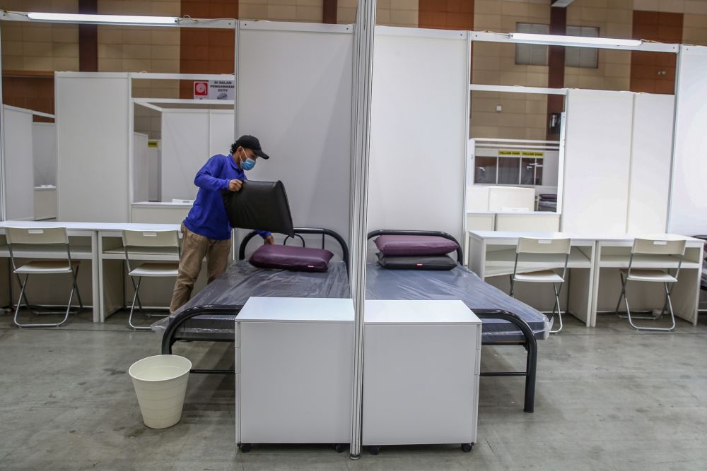 依斯迈沙比里说，我国至今有90间隔离中心投入运作。-Yusof Mat Isa摄-