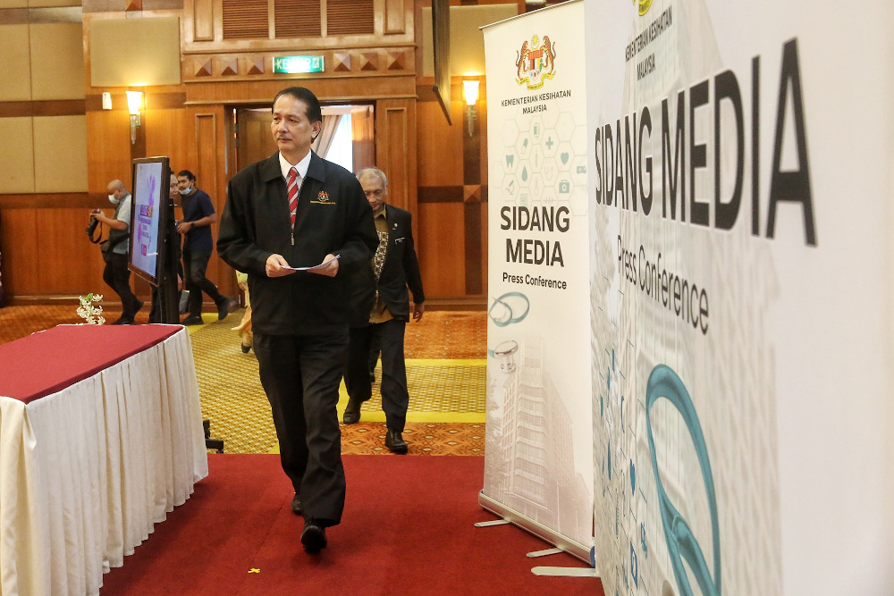 Health director-general Datuk Dr Noor Hisham Abdullah giving a press conference on Covid-19 in MOH , Putrajaya April 16, 2020. u00e2u20acu201d Picture by Choo Choy Mayn