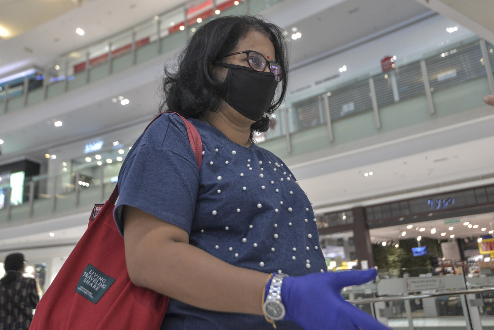 Navamani Thevarajah speaks to a reporter during an interview at one of the shopping malls in Kuala Lumpur May 26, 2020 u00e2u20acu201d Picture by Shafwan Zaidon