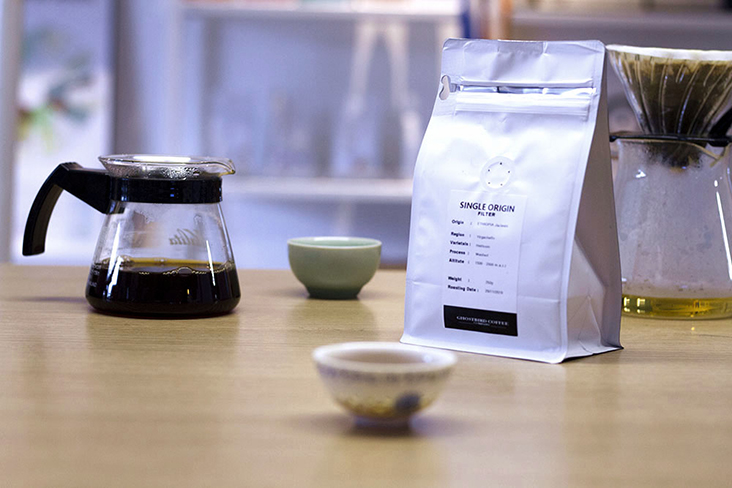 Ghostbird Coffee Company看准市场需求，售卖适合咖啡爱好者的滴灌咖啡包及咖啡胶囊。- CK Lim摄-