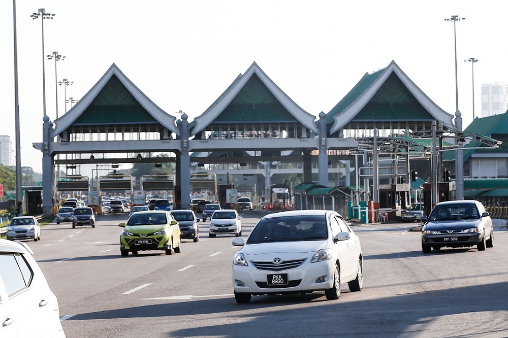 A general view of the traffic on the North South Highway on the first day of the conditional movement control order May 4, 2020. u00e2u20acu201d Picture by Sayuti Zainudin