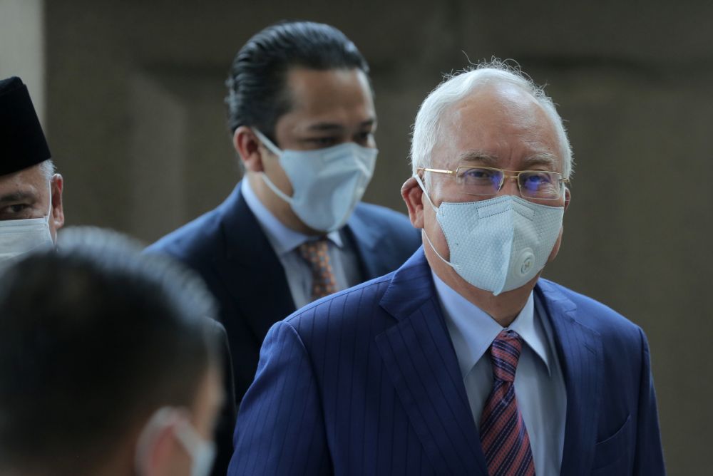 Datuk Seri Najib Razak arrives at the Kuala Lumpur High Court May 19, 2020. u00e2u20acu201d Picture by Miera Zulyana