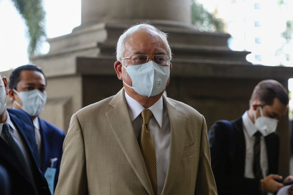 Datuk Seri Najib Razak arrives at the Kuala Lumpur High Court May 20, 2020. u00e2u20acu201d Picture by Yusof Mat Isa